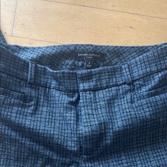 Banana Republic Black and Gray Patterned Trousers - Picture 2 of 3